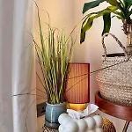 2 Bed, 2 Bath In Roundhay *