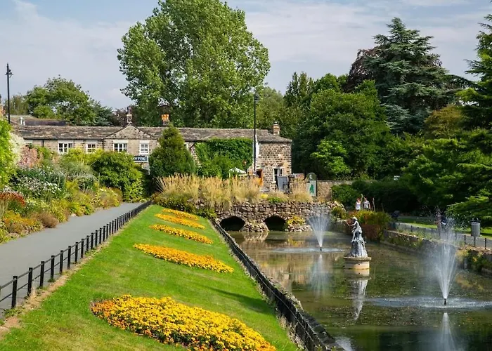 2 Bed, 2 Bath In Roundhay Leeds (West Yorkshire)