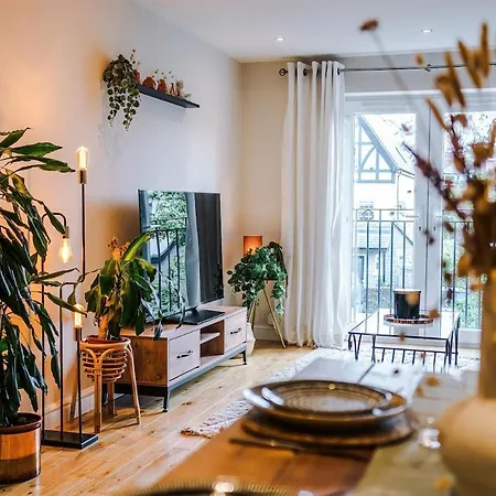 2 Bed, 2 Bath In Roundhay Апартаменти Лідс